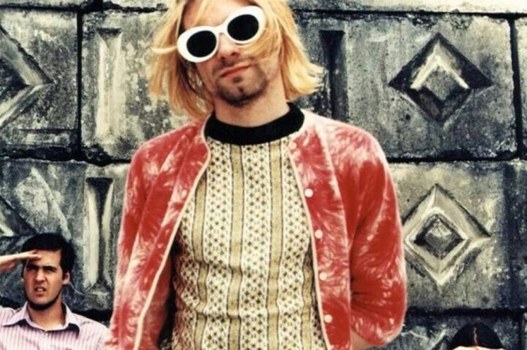 kurt cobain red and black shirt