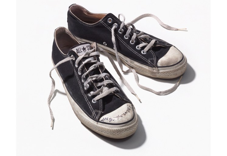 kurt cobain converse buy