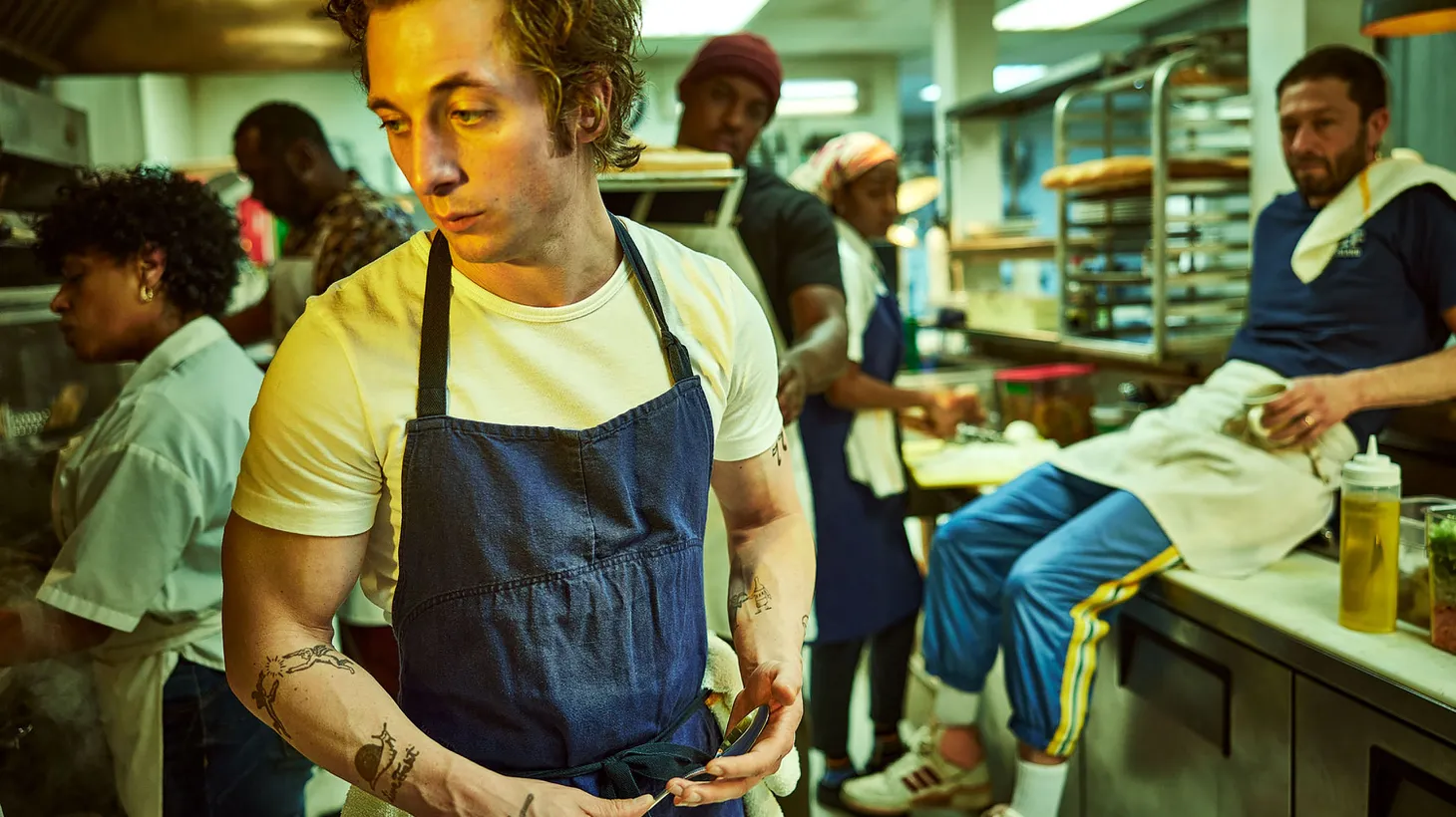 Depicting a chef in “The Bear,” actor Jeremy Allen White says he started drawing parallels between the craft of pulling together a movie or play and composing a meal at a restaurant.