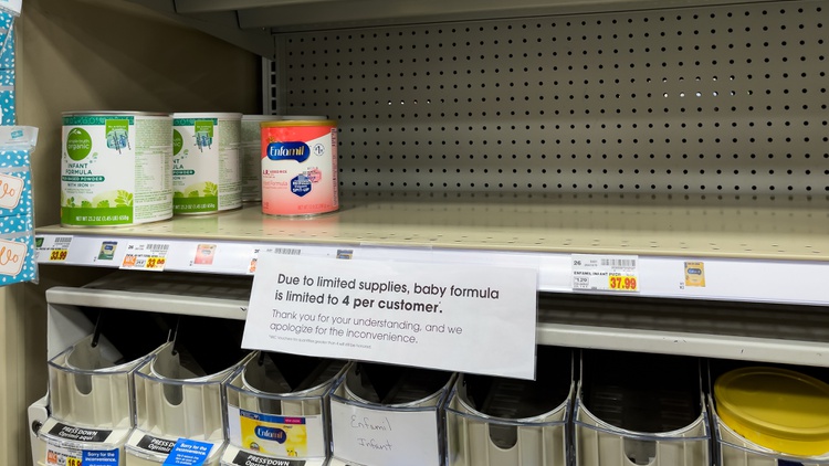 Helena Bottemiller Evich reports on the national baby formula shortage and hears reactions from politicians on both sides of the aisle.