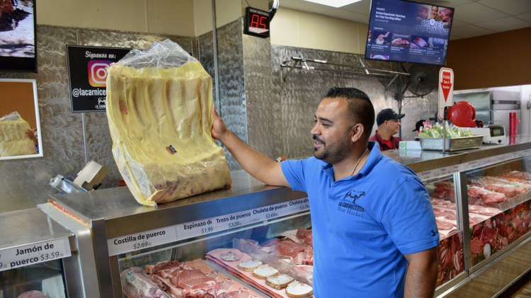 Lexis-Olivier Ray of L.A. Taco rounds up the city’s best meat markets and carnicerías.