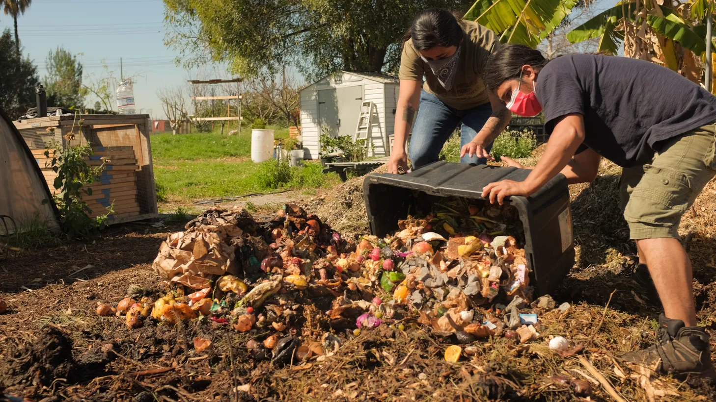 LA Compost works to convert edible food waste back to the soil.