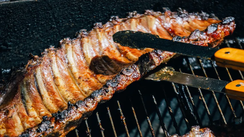 Ed Mitchell was victorious with these ribs on the Food Network's "Throwdown with Bobby Flay."