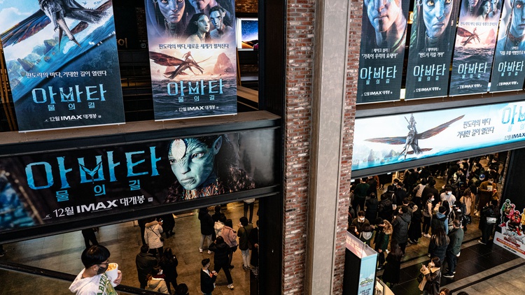 While the ‘Avatar’ and ‘Top Gun’ sequels brought droves back to theaters in 2022, studios seem poised to continue emphasizing their streaming services this year.