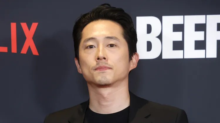 Steven Yeun discusses his fears in taking “Minari,” why he and his “Beef” co-star broke out in hives after production wrapped, and how Netflix’s offer for the series was too good to…