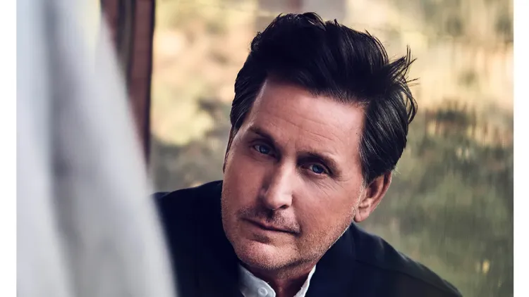 Emilio Estevez’s more than four decades in the film industry have taken him from a founding member of the Brat Pack to starring in the “Young Guns” and “Mighty Ducks” franchises to a…