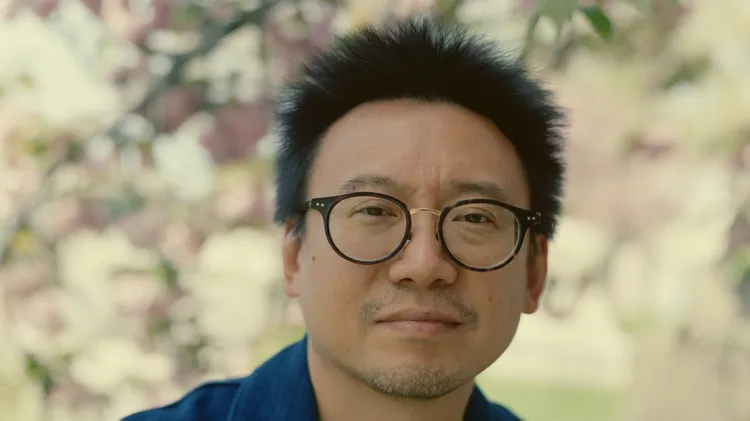 Pulitzer-winning novelist and New Yorker staff writer Hua Hsu details his new memoir “Stay True,” a chronicle of grief, identity, and all-too-brief friendship.