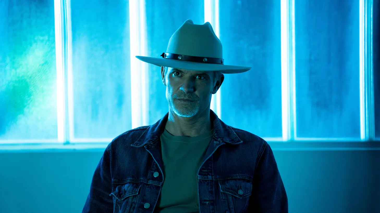 Timothy Olyphantas Deputy US Marshal Raylan Givens in FX’s Justified: City Primeval.