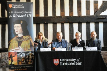 Briefing the press, (L-R) Philippa Langley, Richard Buckley, Richard Taylor and Councillor Piara Singh Clair (Credit - University of Leicester).JPG