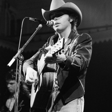Among the more uproarious of SNAP sessions, Dwight Yoakam brought his Babylonian Cowboys for a quick-footed set, shot through with the band’s relentless banter.