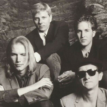 LA’s Dream Syndicate returned in 1988 on Deirdre’s birthday for their second SNAP performance. The Paisley Underground legends played a fiery set in anticipation of their “Ghost Stories” album.