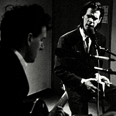 Nick Cave and the Bad Seeds join Deirdre in-studio on March 3, 1989, for a loose-limbed acoustic set following the release of “Tender Prey.”