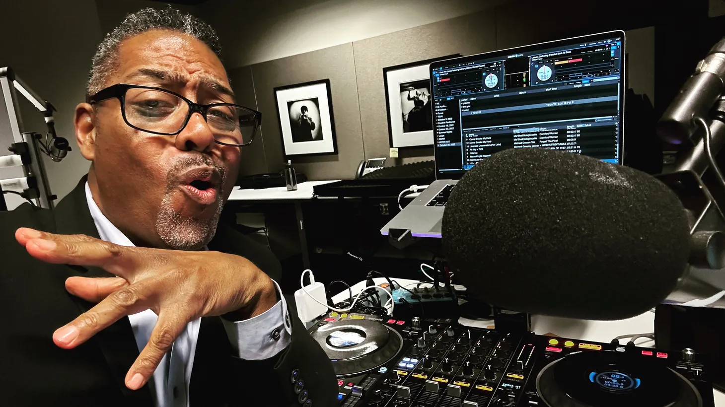 LeRoy Downs has been active in the jazz industry for the past twenty years, producing jazz radio programs, hosting festivals, and curating concerts.