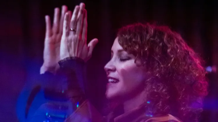 Grammy-winning Guatemalan singer Gaby Moreno makes her KCRW live debut for us with intoxicating cuts from new LP “Dusk.”