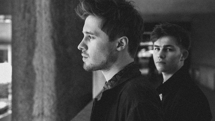 Hailing from the mountainous Lake District of England, dreamy electronic duo Aquilo have been on our radar as a band to watch for the last couple years.