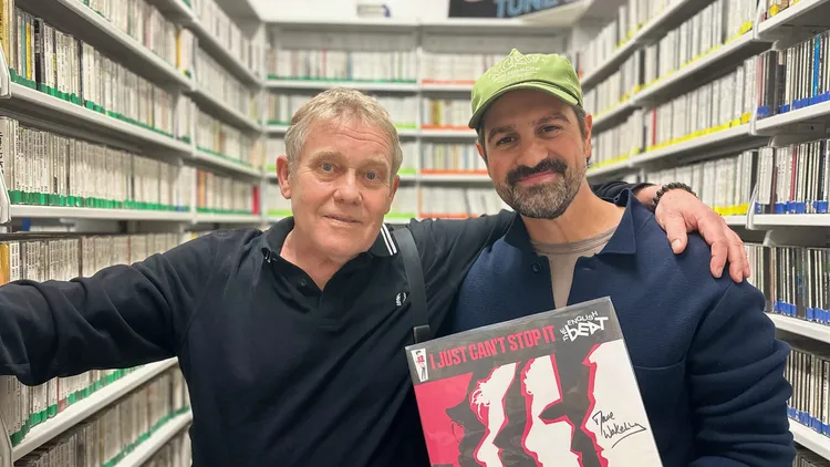The English Beat’s Dave Wakeling makes his KCRW debut in conversation with DJ Nassir Nassirzadeh, spinning selects from Soft Cell, Tim Buckey, and more.
