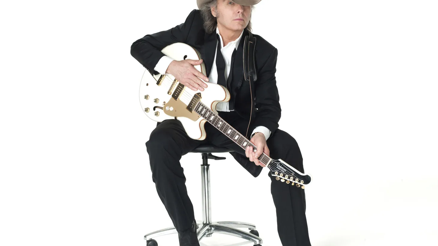 Dwight Yoakam has sold 25 million records worldwide thanks to his unique combo of rock and country.