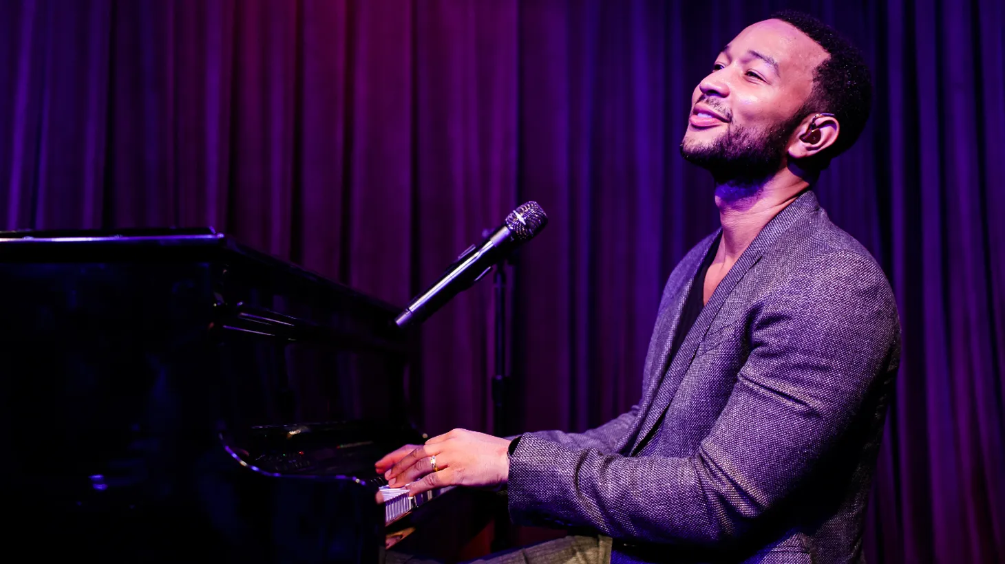 Grammy Award-winning singer John Legend joined us for an intimate performance of love songs and more at KCRW's Apogee Sessions.