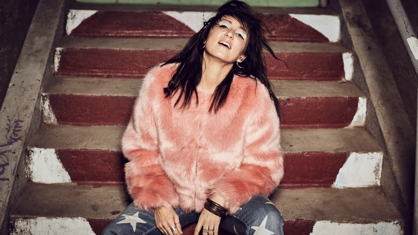 Scottish singer-songwriter KT Tunstall moved to LA and created her poppiest record yet with Kin.