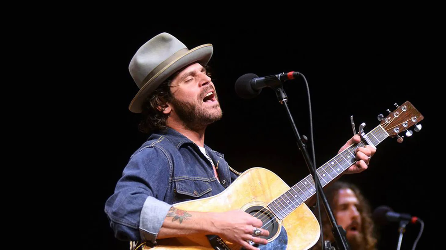 With a ragged voice and raucous songs, the rollicking rock of Langhorne Slim has been wowing audiences across the country for many years.