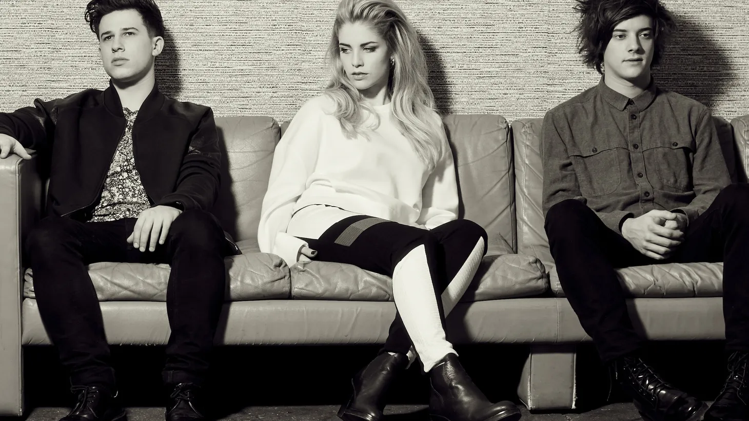 There is a lot of buzz around London Grammar, a British trip-hop trio fronted by Hannah Reid.