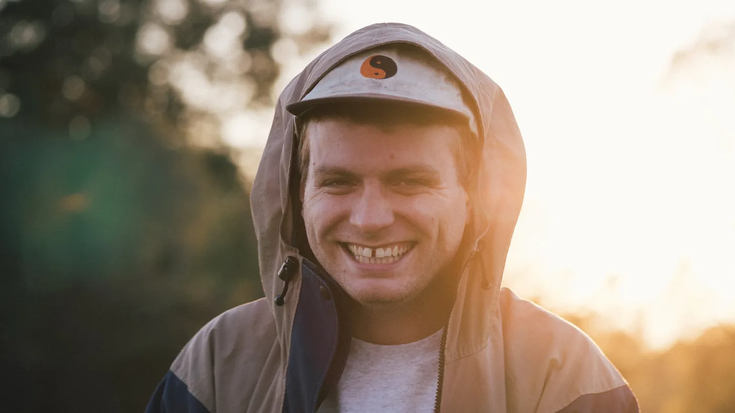 Mac DeMarco moved from his isolated home in Queens to Los Angeles with a grip of demos in hand. The change of pace, as he took a break from nonstop touring and recording to adapt to his new home, allowed him to take a more personal approach.