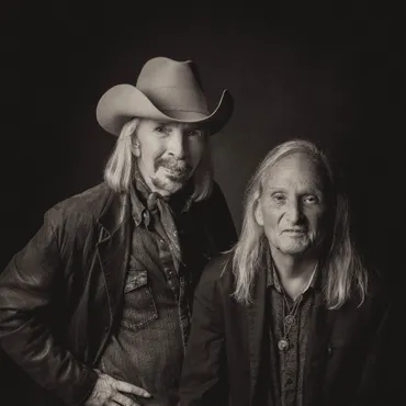 Back in 2018, LA roots-punk pioneer Dave Alvin and cosmic country slayer Jimmie Dale Gilmore wrote their first album together to great fanfare and kindled their lifelong friendship.