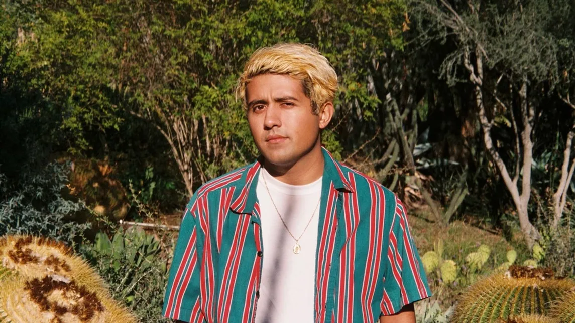LA-based artist Paul Hernandez, who makes music under the moniker Katzù Oso, has new work to share. “Don’t Ask Why” infuses a little soul into his mix of bedroom pop.