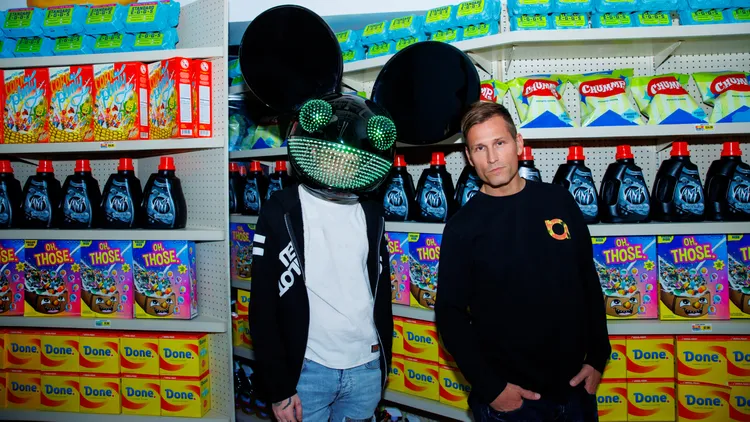 TGIF. Let’s party!!! Kx5, the handle behind the electronic jumbo pairing of Kaskade & deadmau5, team up with genre-defying duo SOFI TUKKER for their collaboration “Sacrifice.”
