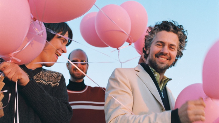 Yoshimi Battles the Pink Robots is The Flaming Lips’ masterpiece recording, and you’ll be able to hear it in its entirety when the band comes to play the YouTube Theater in Los Angeles…