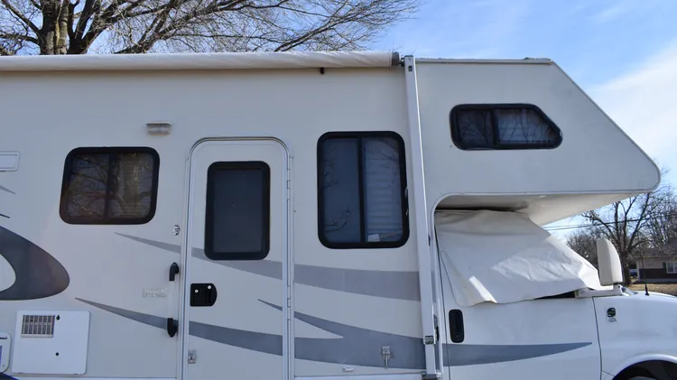 A judge recently blocked the city of Fullerton from enforcing a ban on people parking their RVs on the streets without a permit.