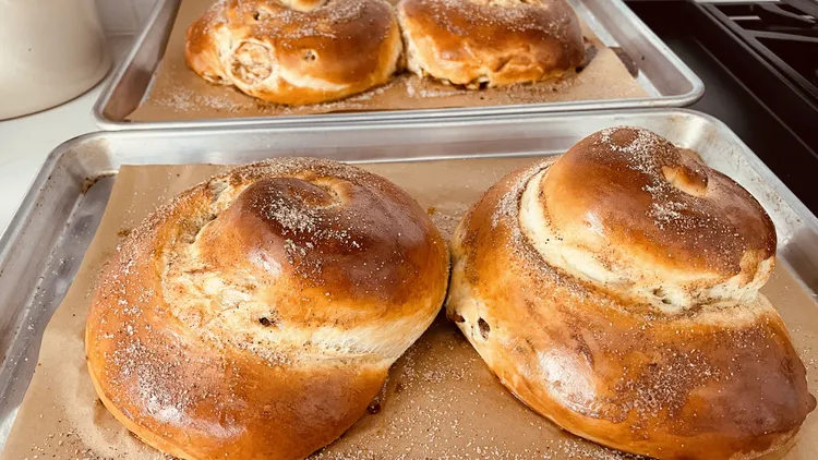 Jewish rehab center teaches baking skills to build community