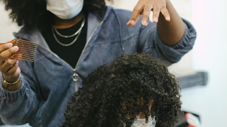 LA salons are specializing in textured hair now more than ever. Does this mean the natural hair movement is here to stay?