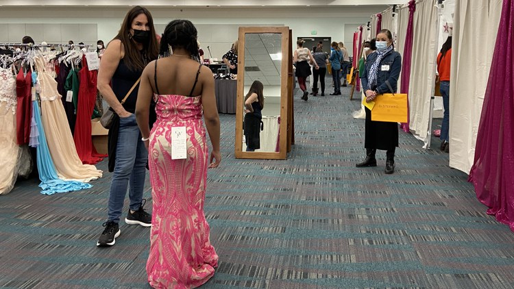 Each year, kids in foster care and from low-income backgrounds receive free new dresses and suits for prom from the nonprofit Glamour Gowns Suit Up (GGSU).
