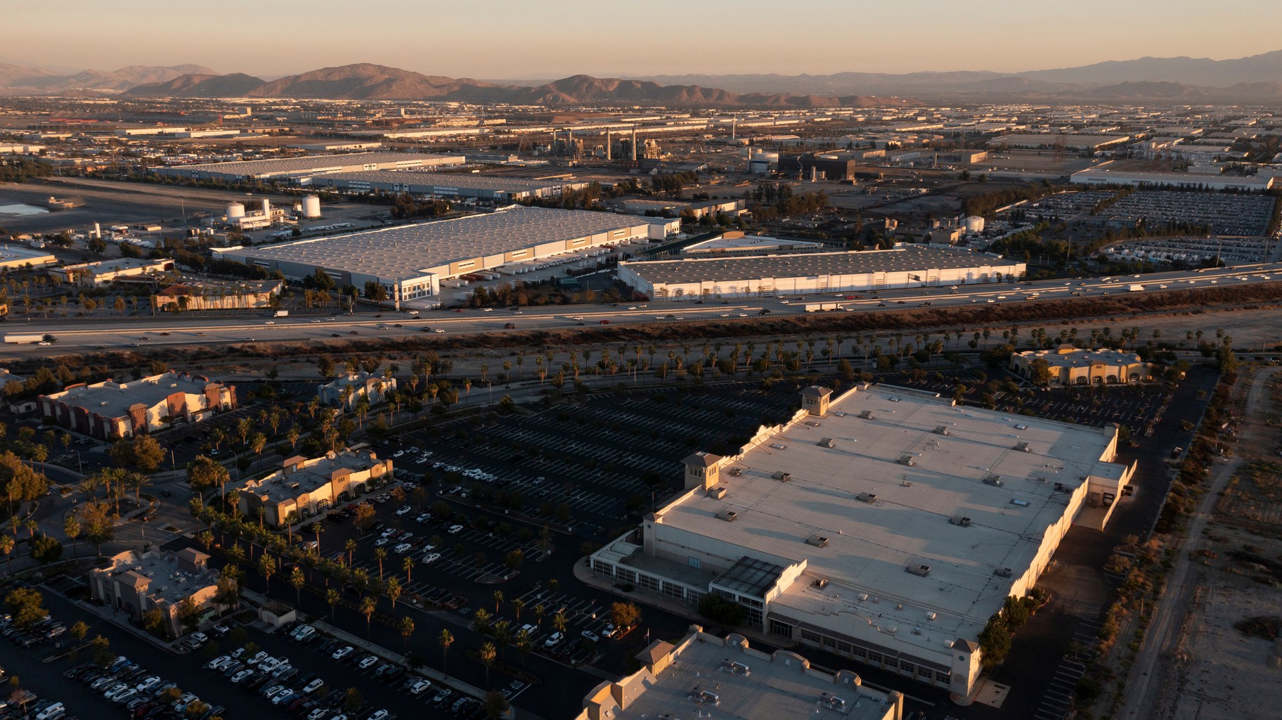 Inland Empire as warehouse hub Is the era ending? Greater LA