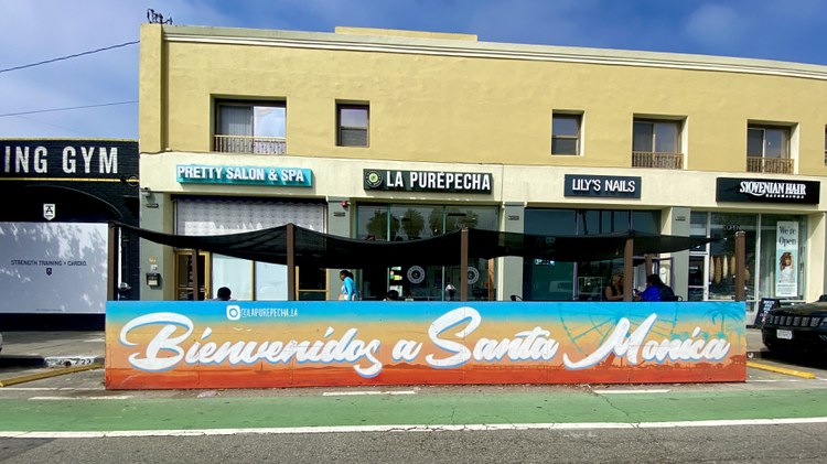 Santa Monica charging restaurants thousands for permanent outdoor dining
