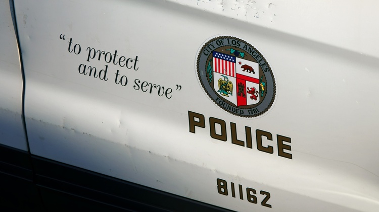 Many LAPD officers who were found to have violated the department’s deadly force policies have not been disciplined, according to a report from the LAPD’s inspector general.