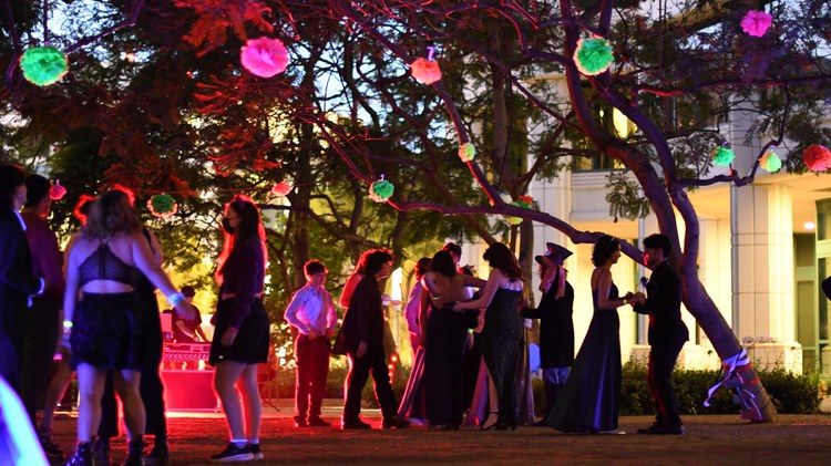 LGBTQ teens can have a good time in a safe space at the annual Santa Monica High School Queer Prom without the fear of experiencing hate or discrimination.