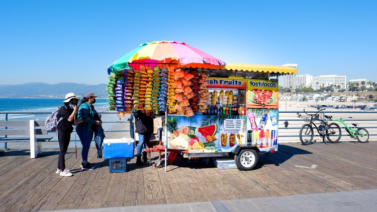 Health codes and food regulations used to be so complex that many vendors on California sidewalks and at beaches couldn’t get permits. It all changes thanks to Gov.