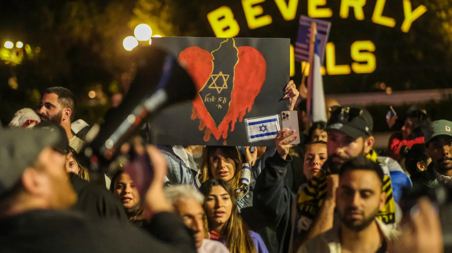 A pro-Israel rally in Beverly Hills drew hundreds of participants on October 9, 2023.