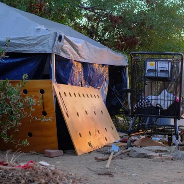 A Ninth Circuit case has limited how LA responds to homelessness. If the Supreme Court tosses out that decision, the city could ban camping in more places.