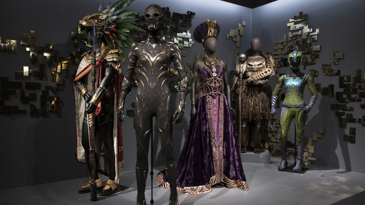 Bjork-requested chicken feet, cashmere-lined suits, and real designs for a CGI film. FIDM Chair shares buzz behind Oscar costumes on display at new exhibit.