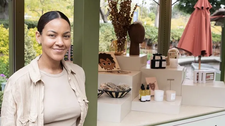 Promoting Black entrepreneurship is the driving force behind Post 21, a formerly web-only business that is trying to make it in the brick-and-mortar world at Downtown Disney.