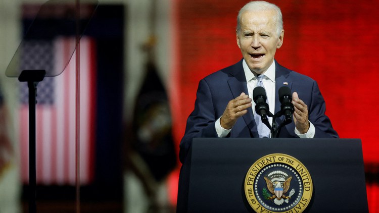 With Biden on offense, can Democrats stay in majority?