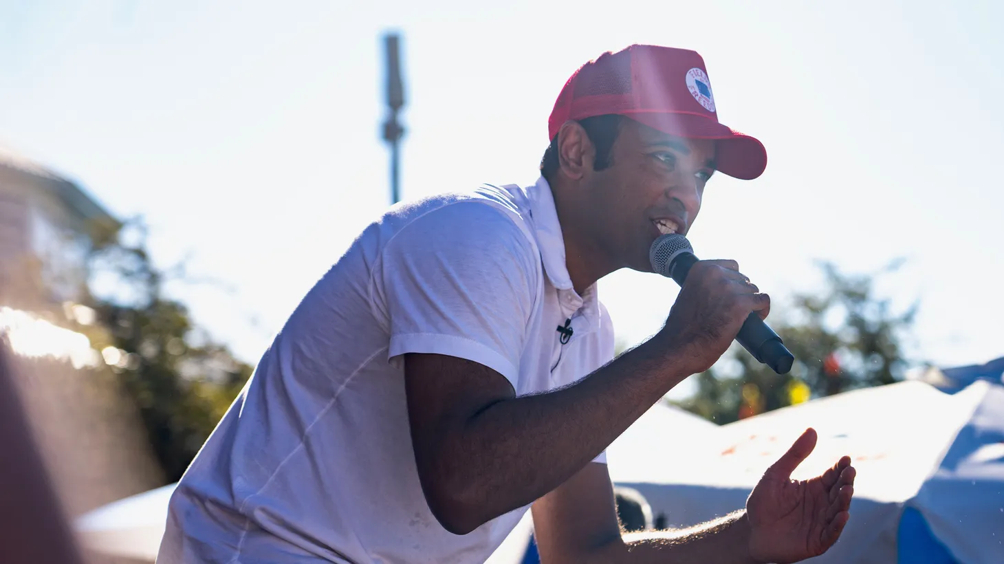 GOP presidential candidate Vivek Ramaswamy raps to Eminem's 'Lose Yourself' at the Iowa State Fair on Aug. 12, 2023.