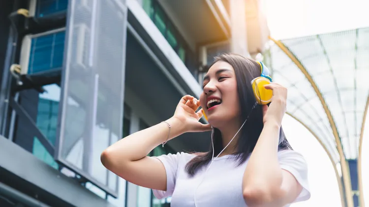 How long does it take before you change the station or hit “skip” if you don’t like a song? Seconds — according to researchers at New York University.