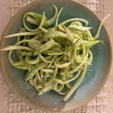 Puntarelle is a lightly bitter, unusual variety of chicory. Their shoots are hollow, and when prepared in thin strips, they offer a satisfying crunch.