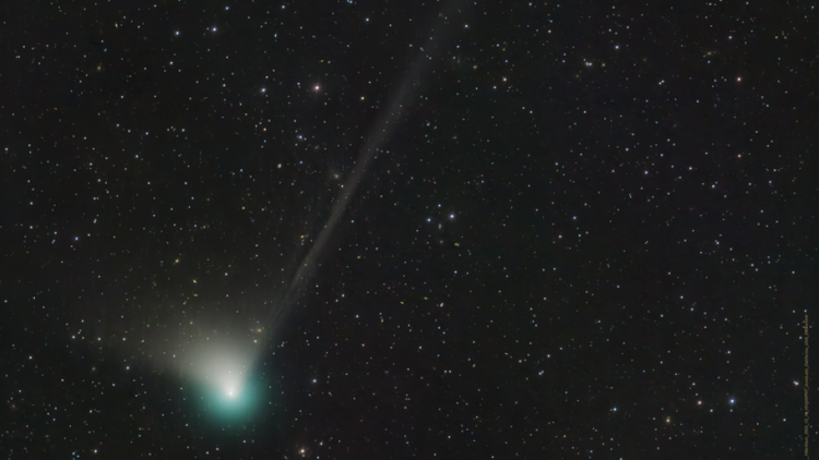 Earthlings can see a green-tailed comet for first time in 50,000 years