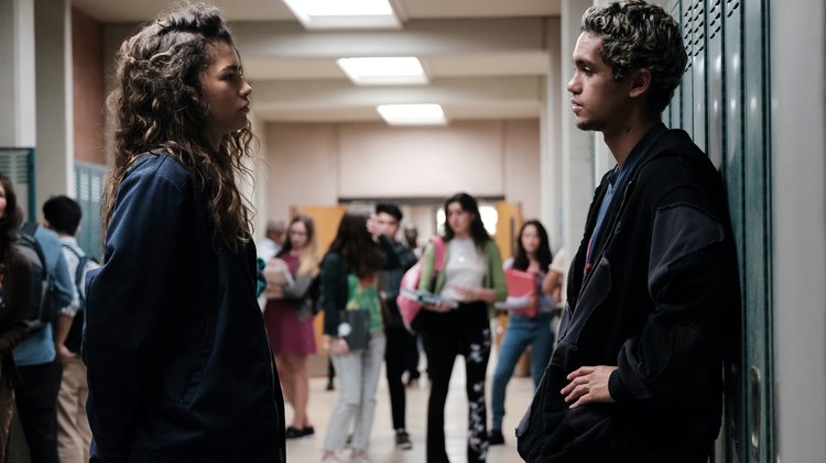 Some parents and TV critics say “Euphoria” is too graphic and dangerous for young people to watch.