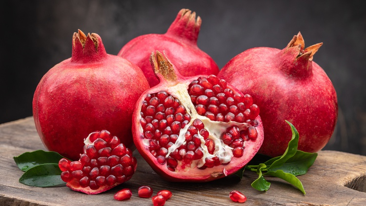 Pomegranates: Eat them like popcorn, make juice or vegetarian dip